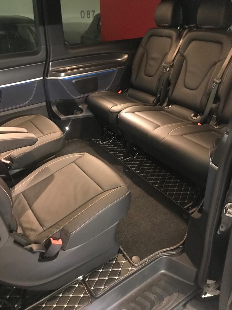 Mercedes EQV Van, sièges capitaine à l'intérieur
